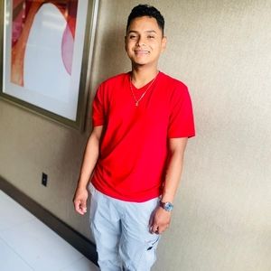 Meet your Posher, Henry